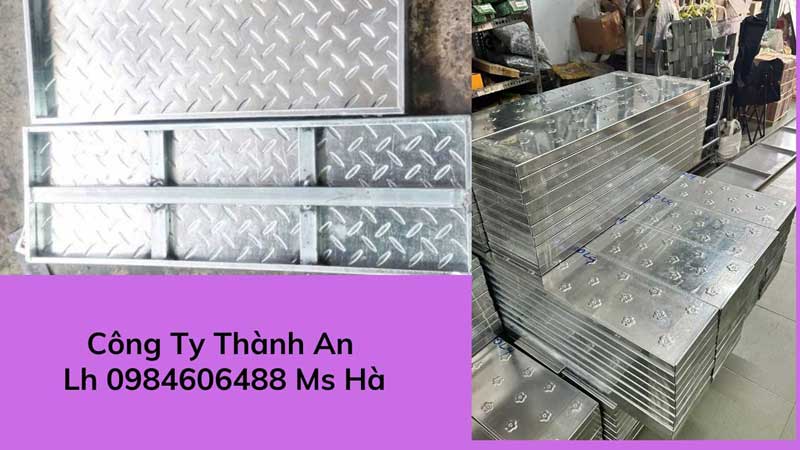 Mâm Cầu Thang Sắt